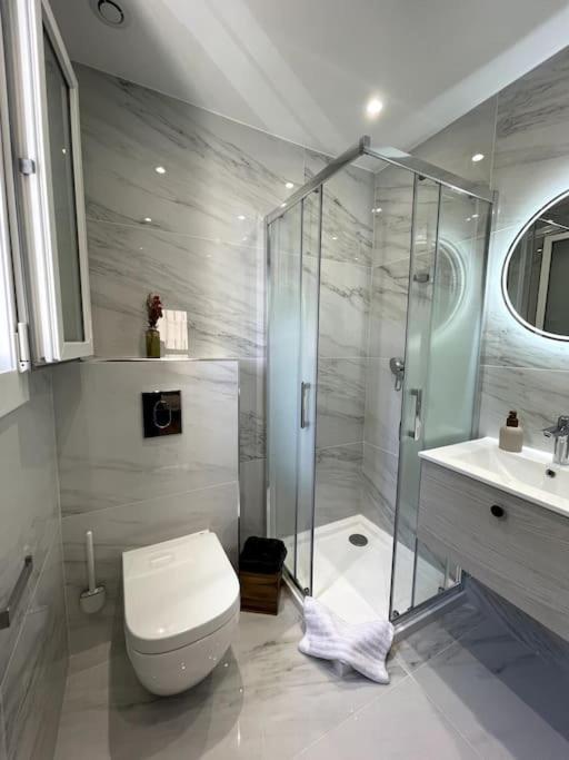 Charmant Studio Climatise Avec Parking, Au Coeur De Pietranera, Plage A 500M, Bastia A 2Km Ville-di-Pietrabugno Ngoại thất bức ảnh